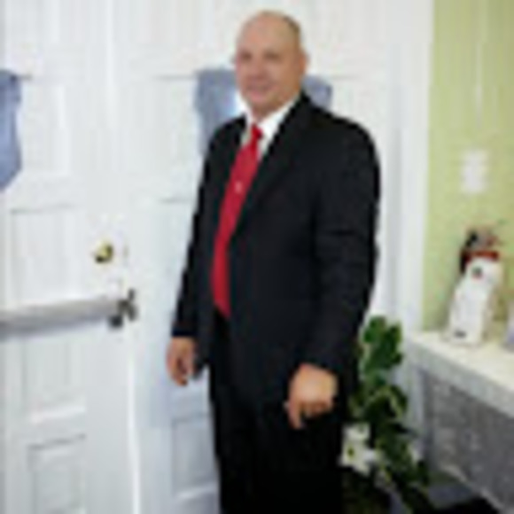 Meet your Posher, Jose - Picture 1 of 1